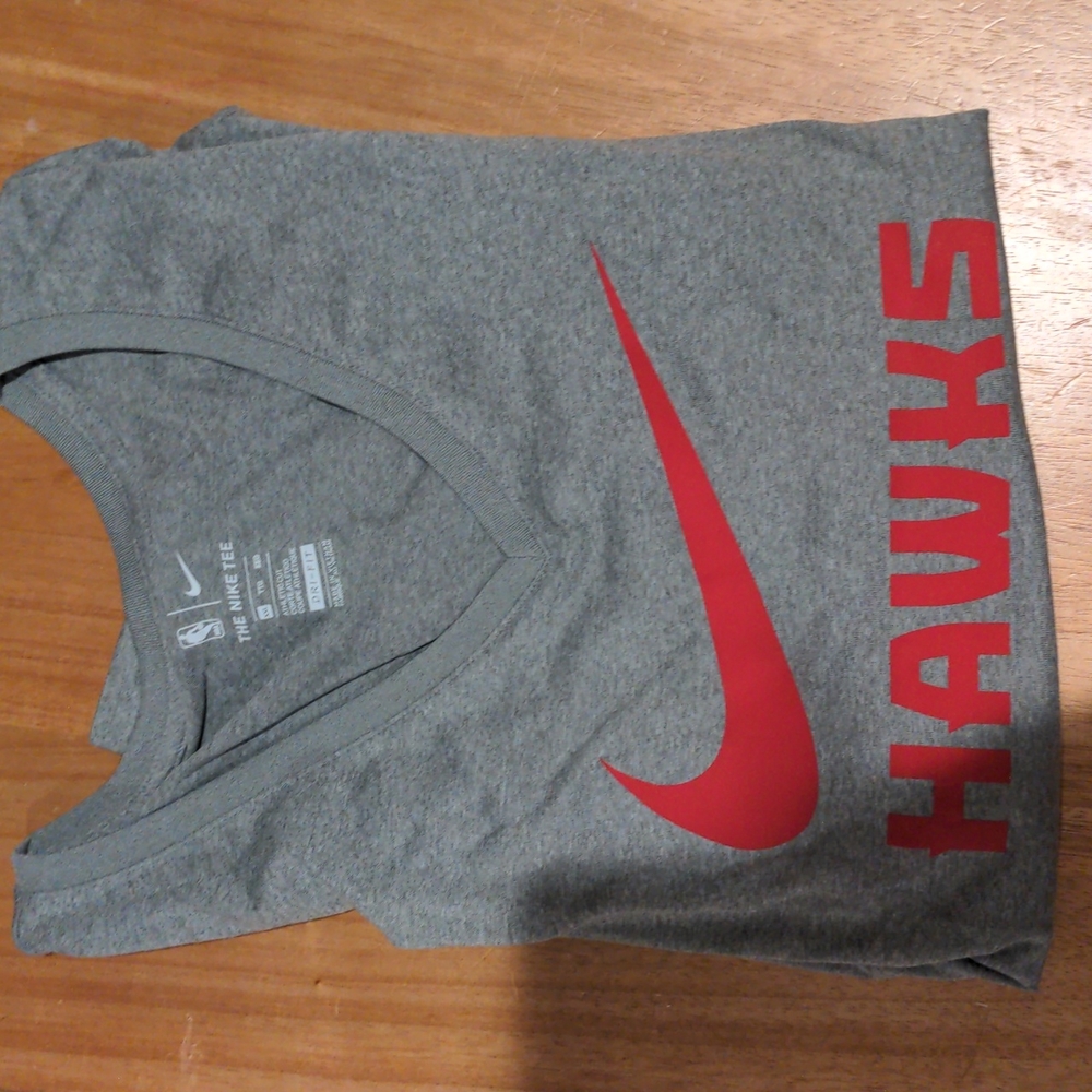 Atlanta Hawks Nike Dri-Fit tee